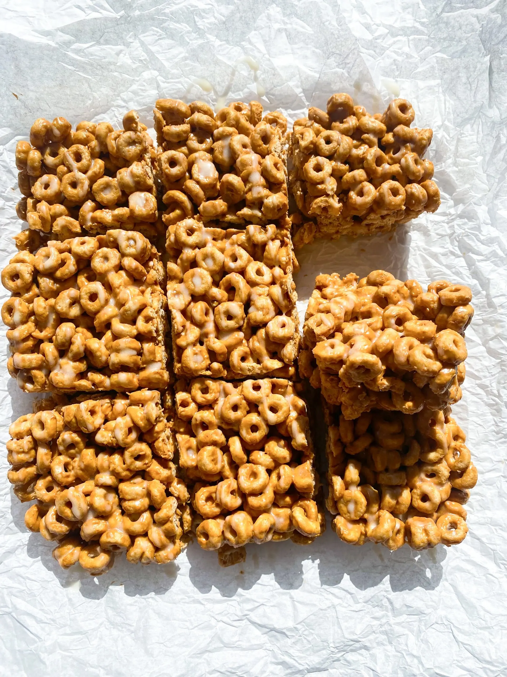 easy-peanut-butter-cheerios-bars