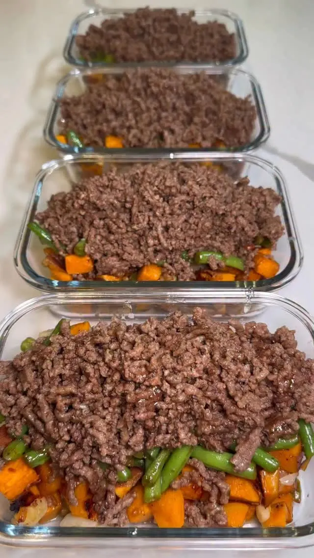 hot-honey-ground-beef-and-sweet-potato-bowls