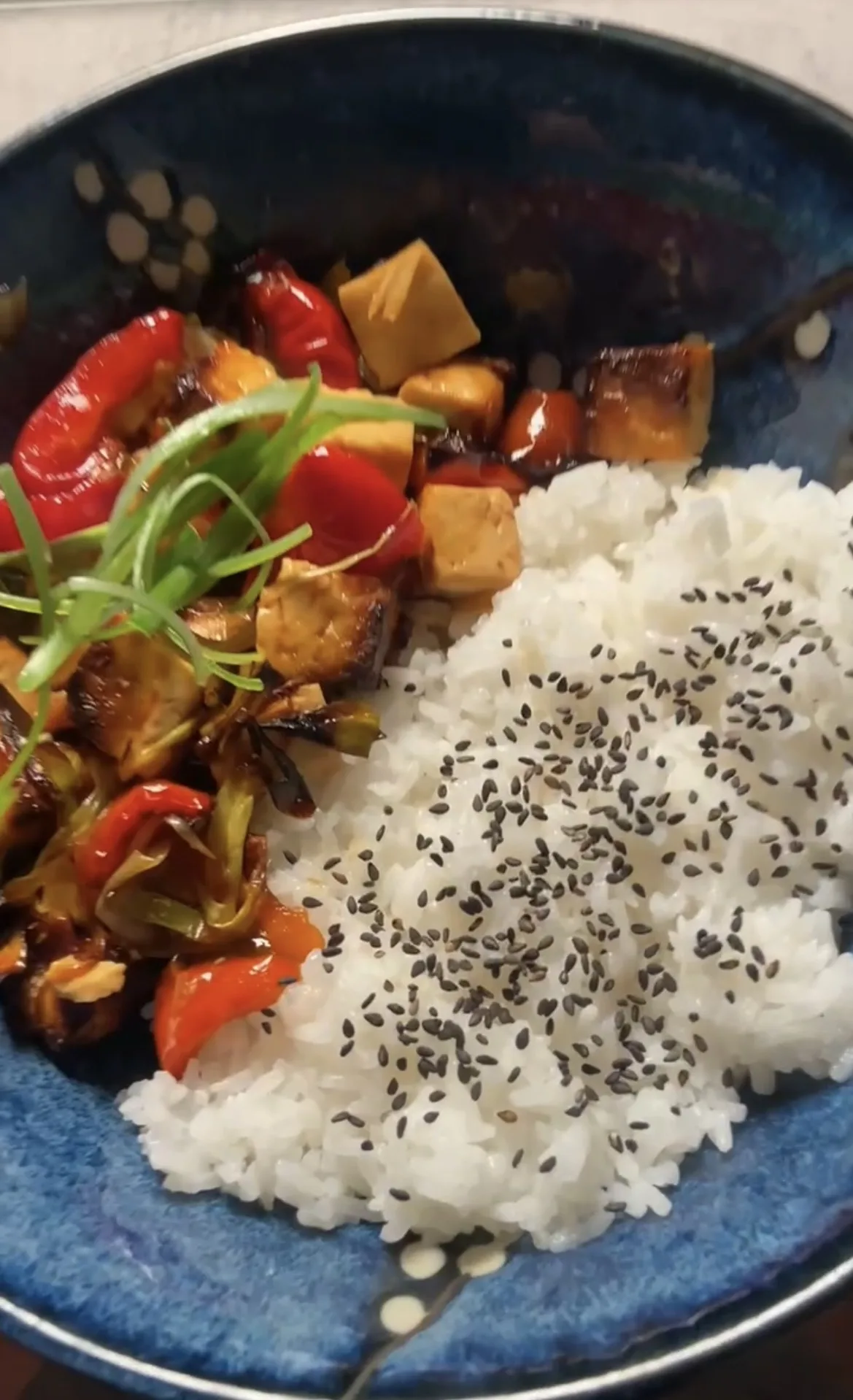 sticky-sweet-chili-tofu