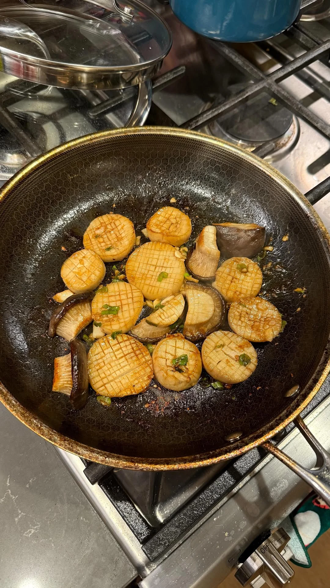 buttery-king-oyster-mushrooms