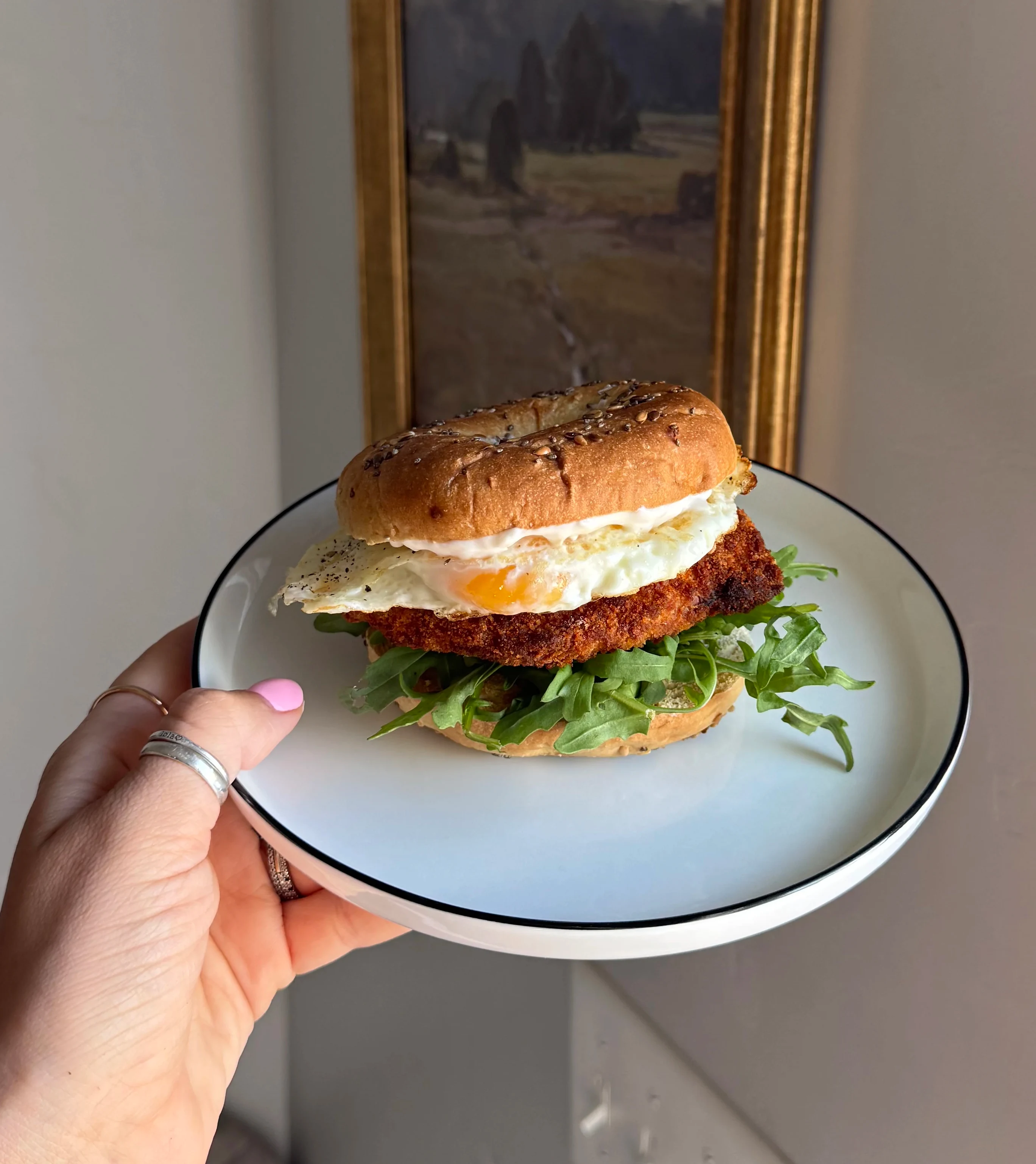 crispy-chicken-breakfast-bagel