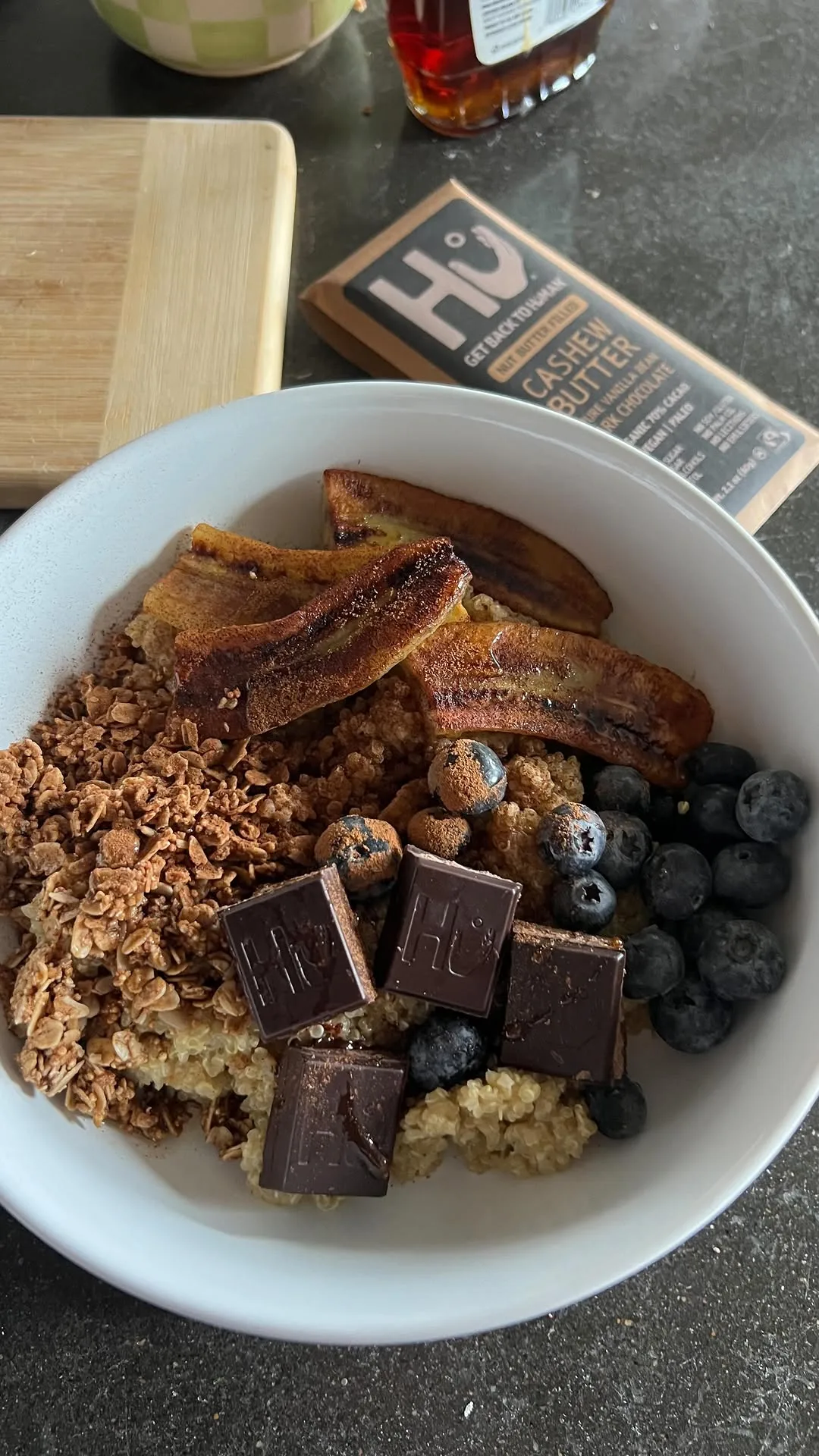 sweet-quinoa-breakfast-bowl