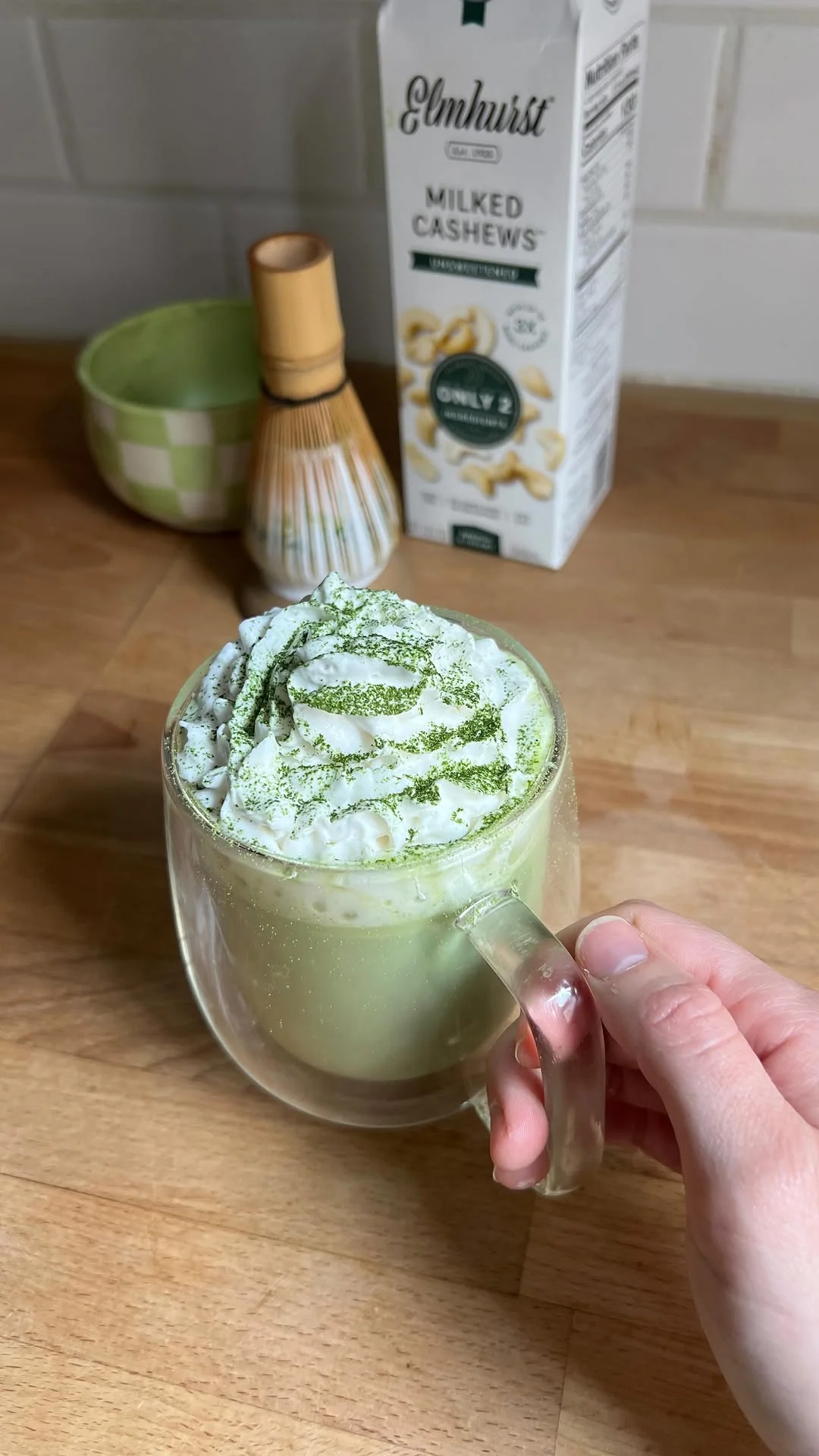 white-hot-chocolate-matcha-(dairy-free)