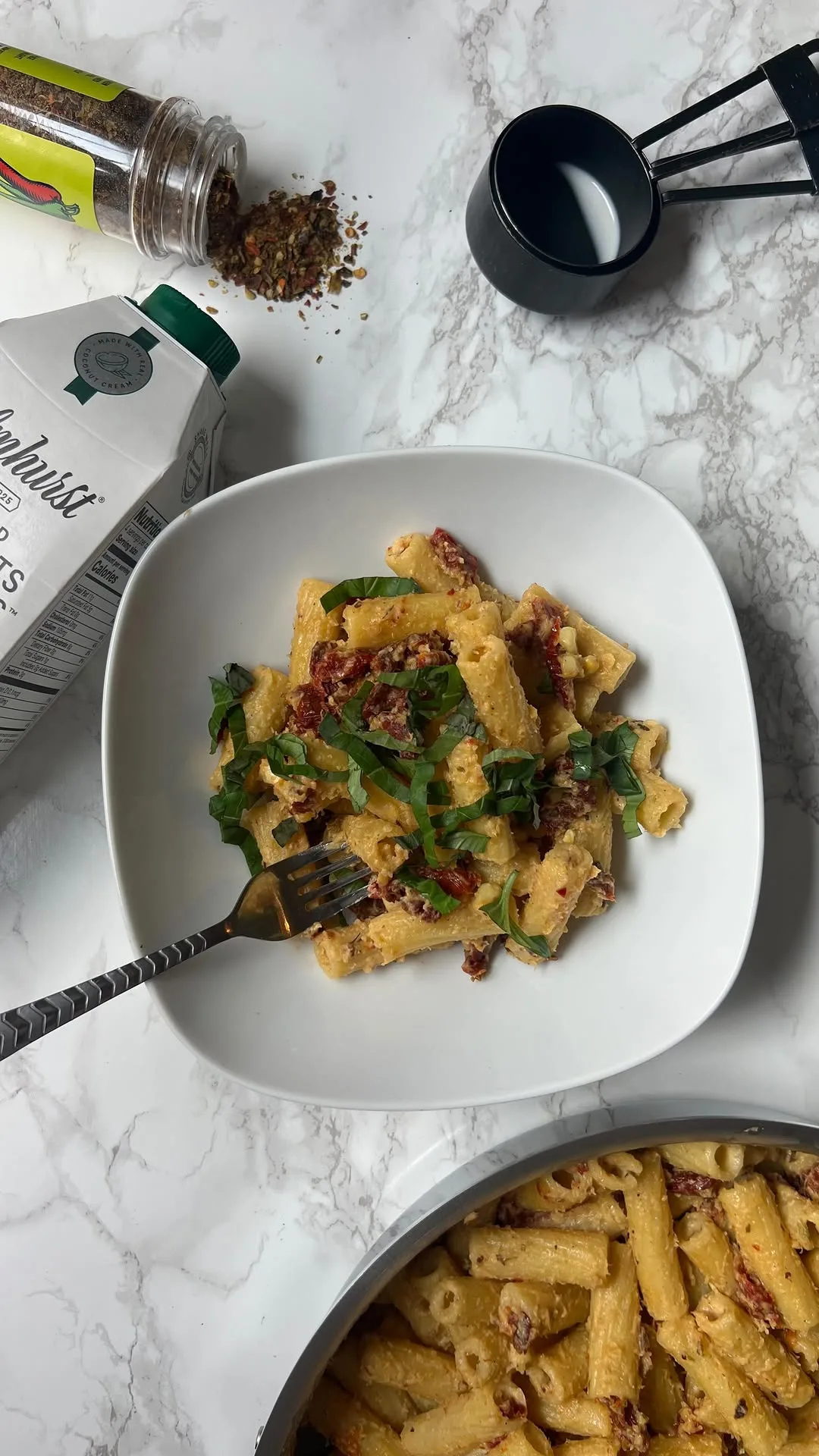 creamy-corn-pasta-with-sun-dried-tomatoes-and-basil