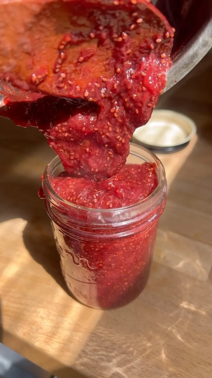 honey-balsamic-strawberry-jam-(with-chia-seeds)