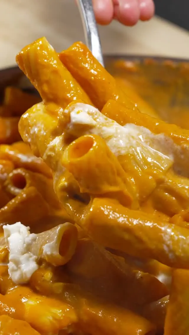 pasta-rigatoni-rose-alla-vodka