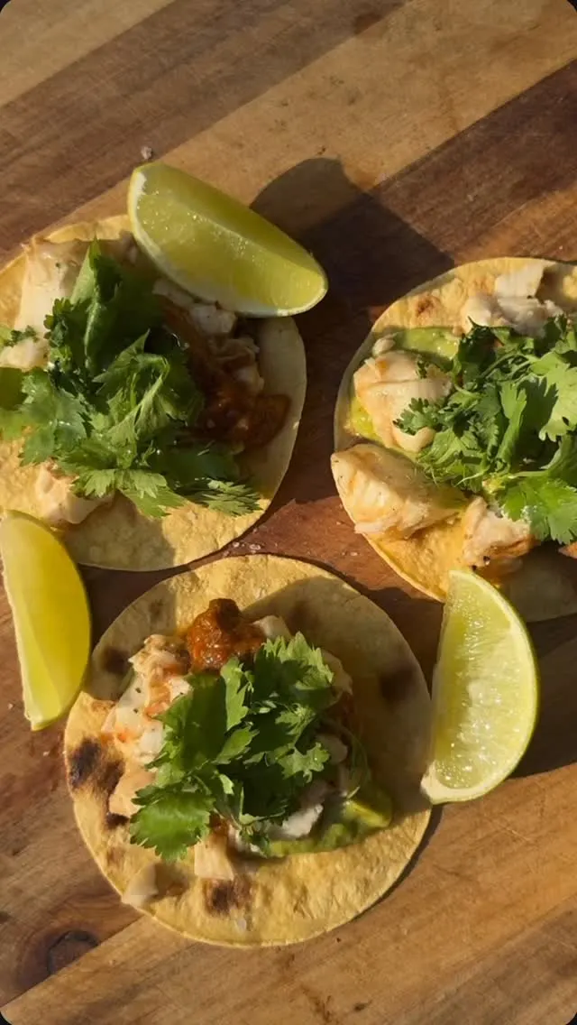 chilean-sea-bass-tacos-with-salsa-marita-chile-and-guacamole