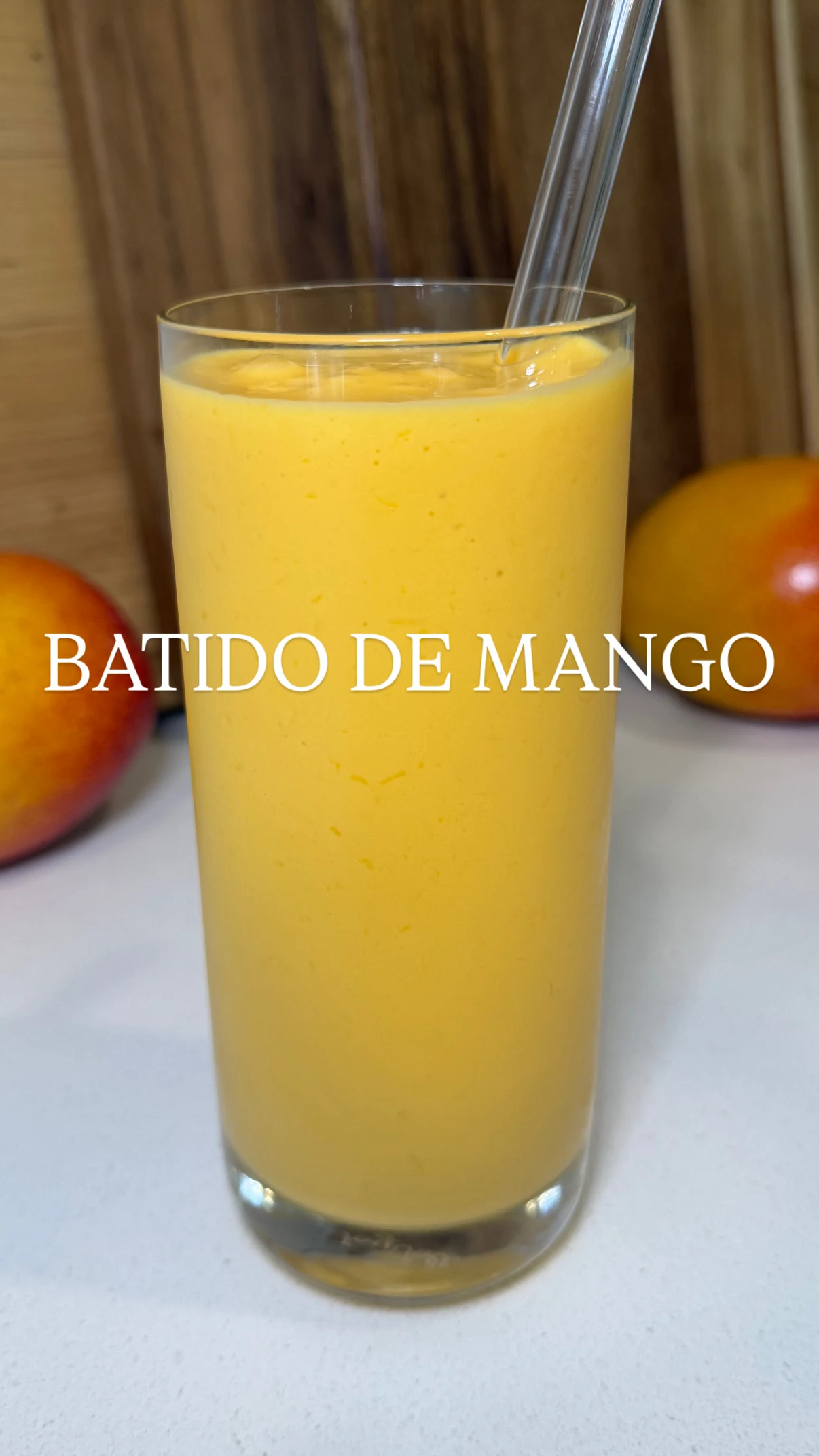 authentic-cuban-batido-de-mango-(mango-milkshake)
