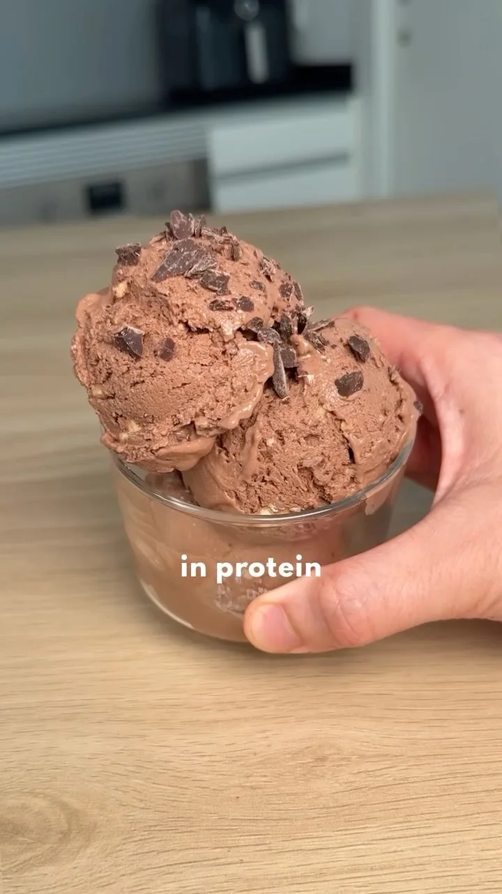 high-protein-chocolate-ice-cream