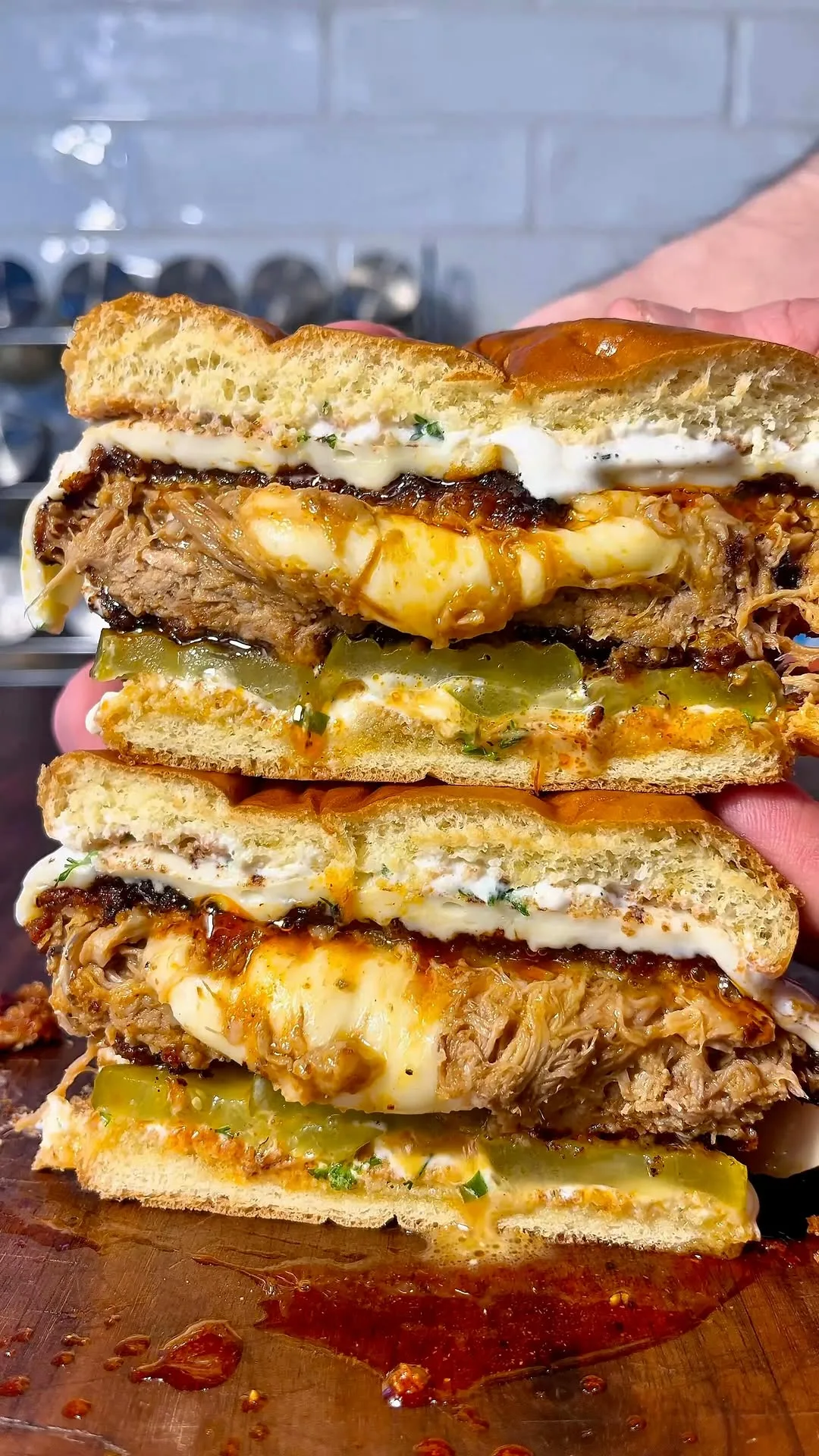 cheese-stuffed-pulled-pork-sandwich