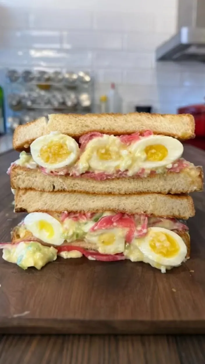 quail-egg-sandwich