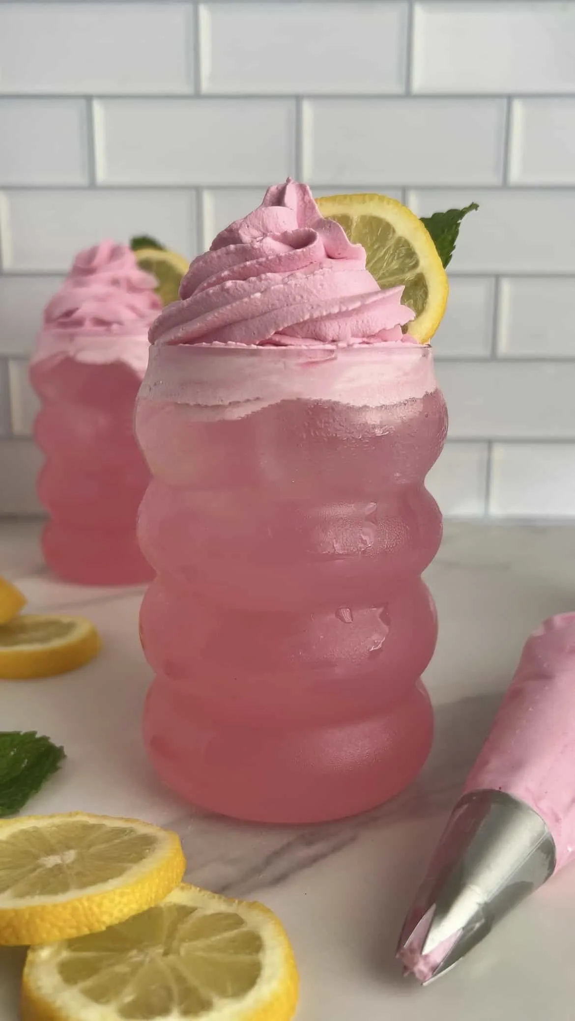 low-sugar-whipped-pink-lemonade