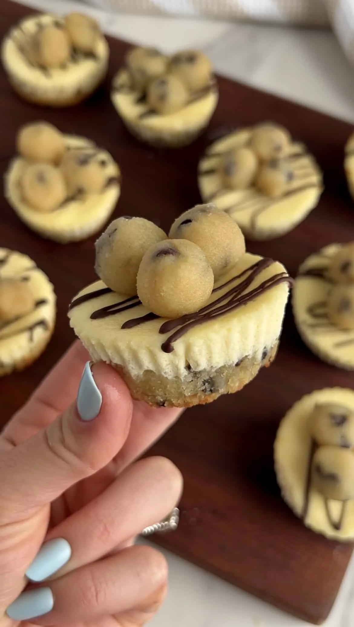 cookie-dough-cheesecake-cups