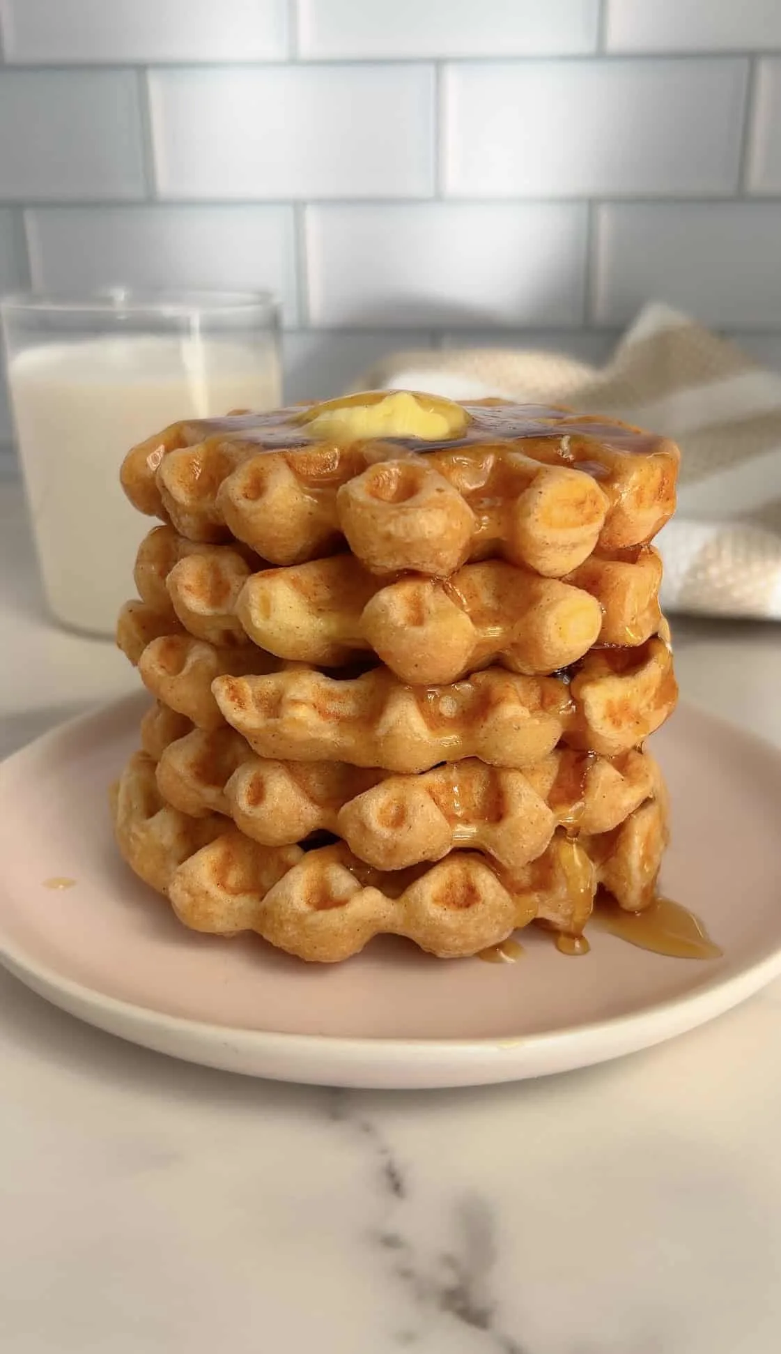 cottage-cheese-protein-waffles