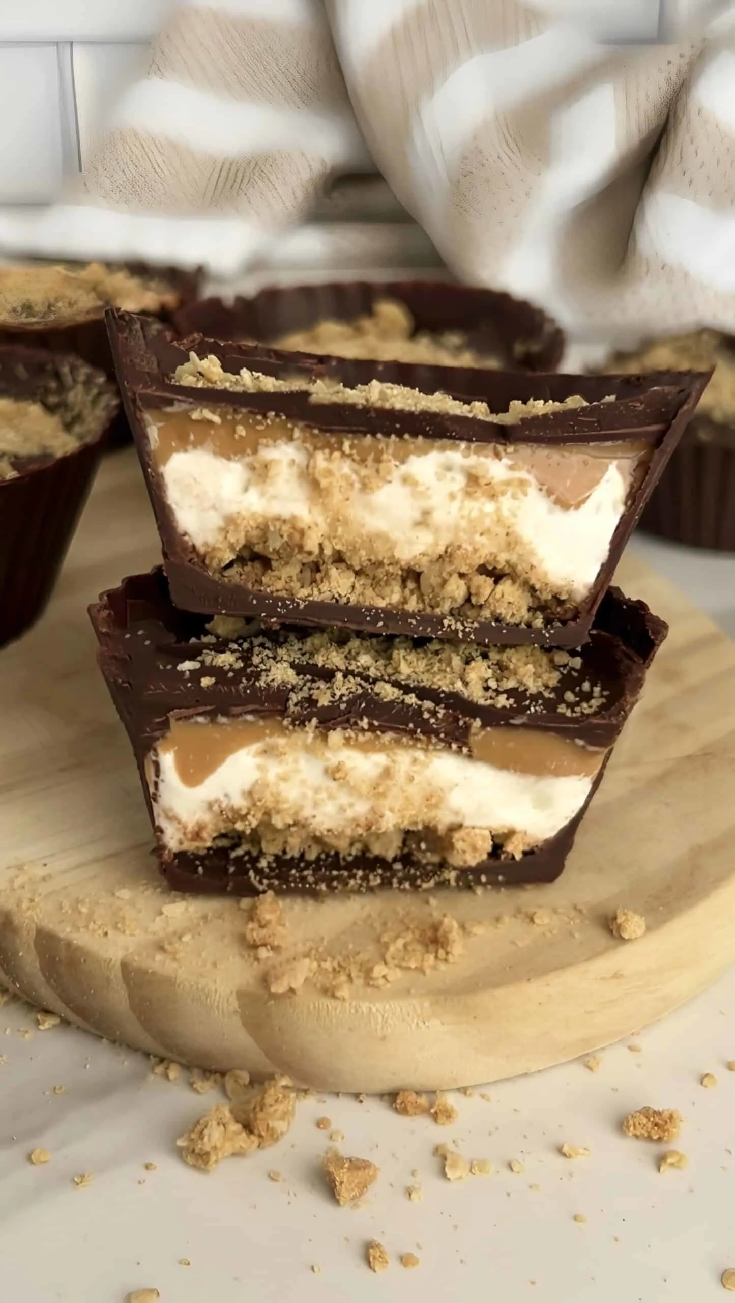 peanut-butter-s'mores-cups