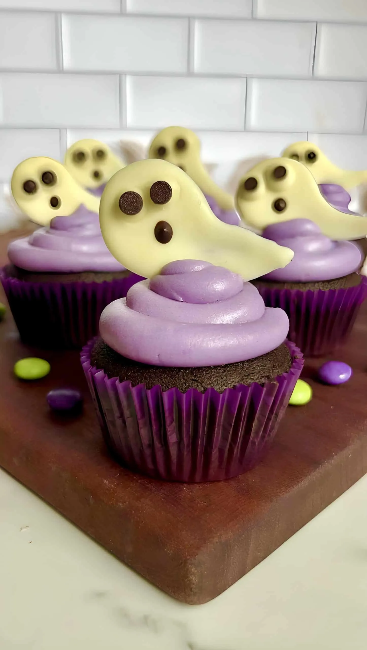 paleo-chocolate-ghost-cupcakes
