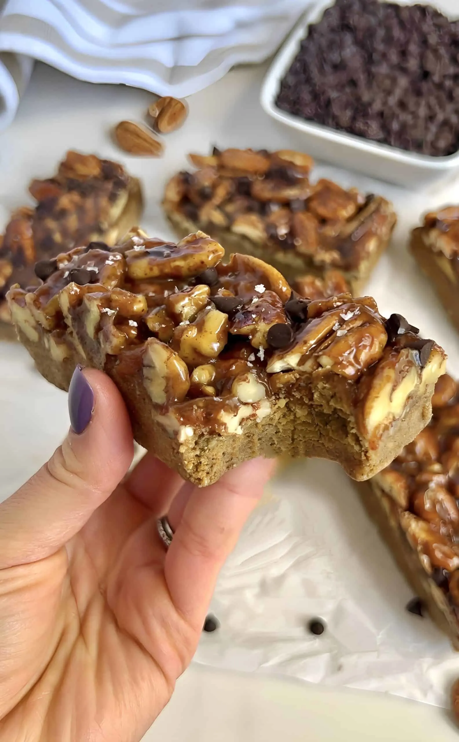 pecan-pie-protein-bars