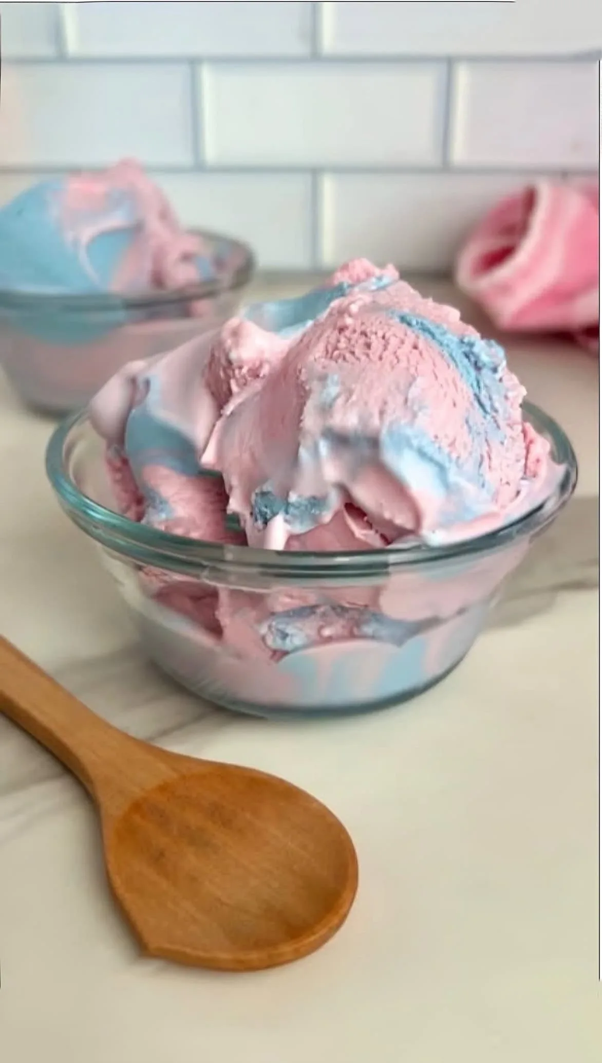 cotton-candy-ice-cream-(vegan-dye-free)