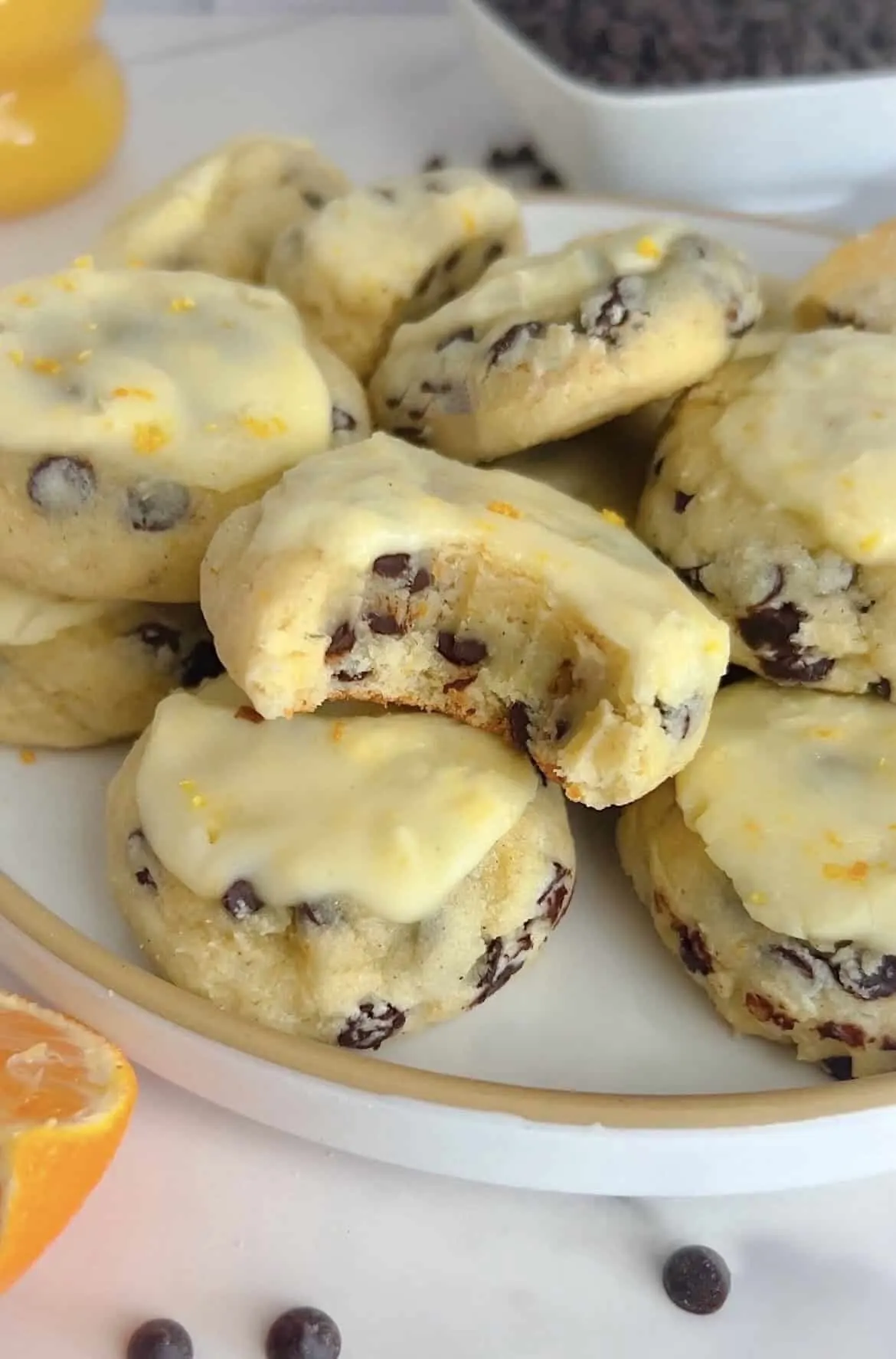 chocolate-chip-orange-ricotta-cookies