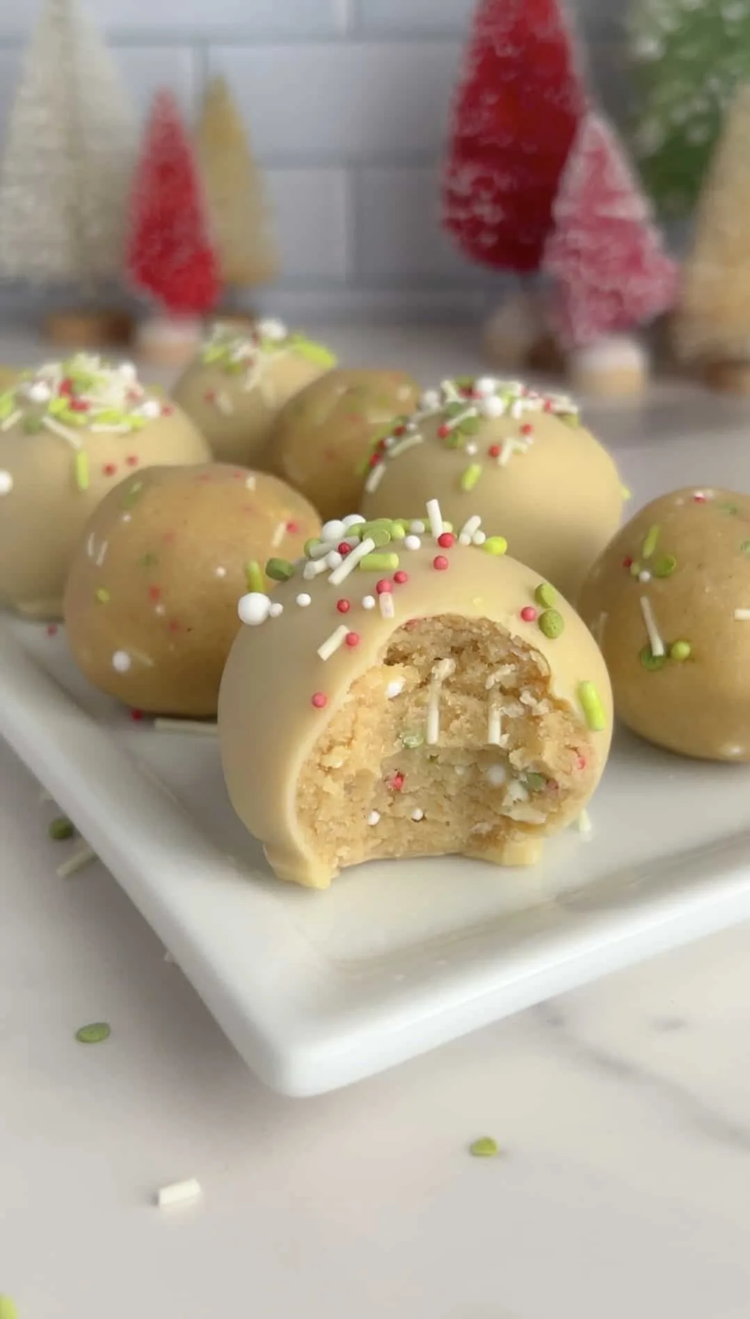 healthy-sugar-cookie-truffles