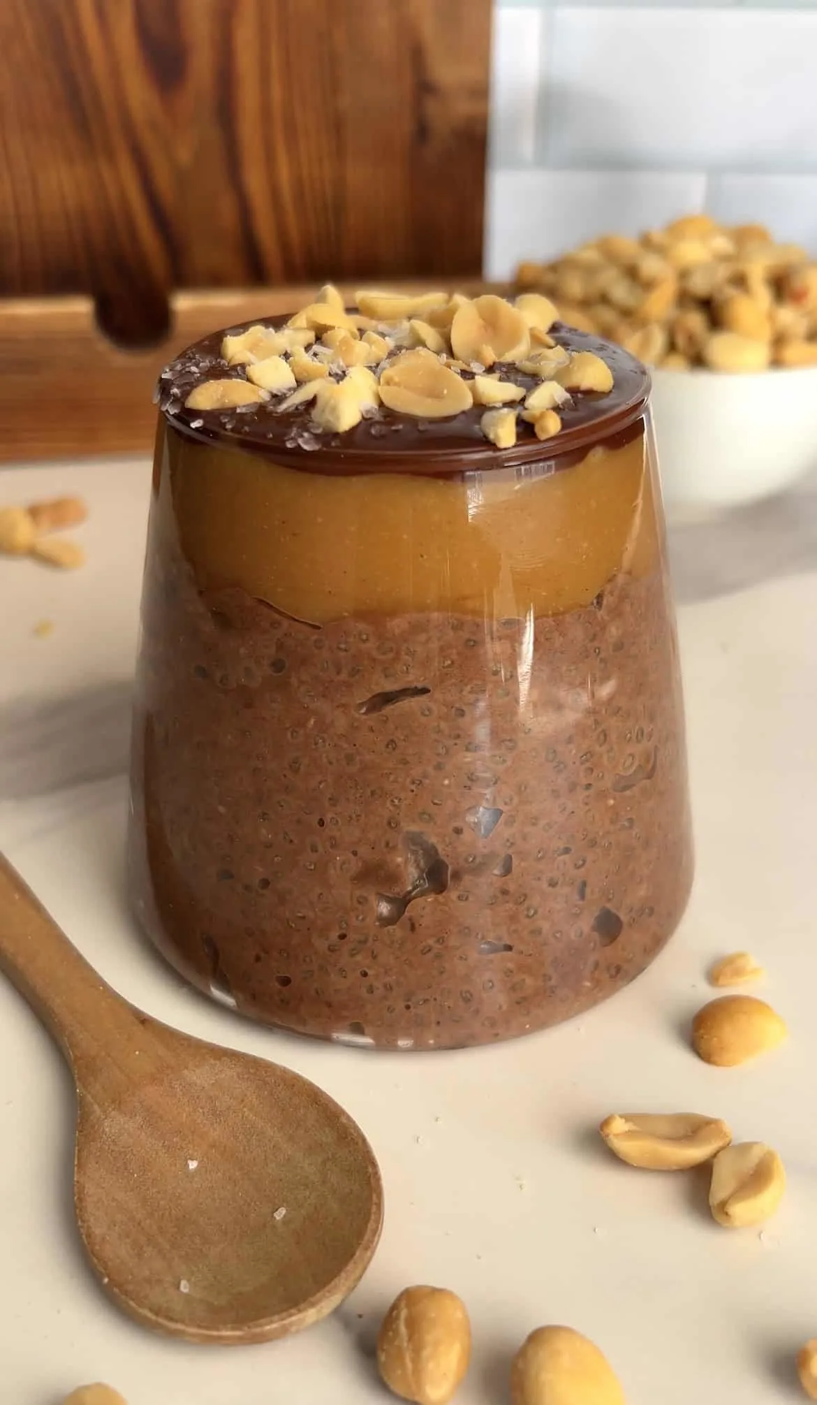 healthy-snickers-chia-pudding