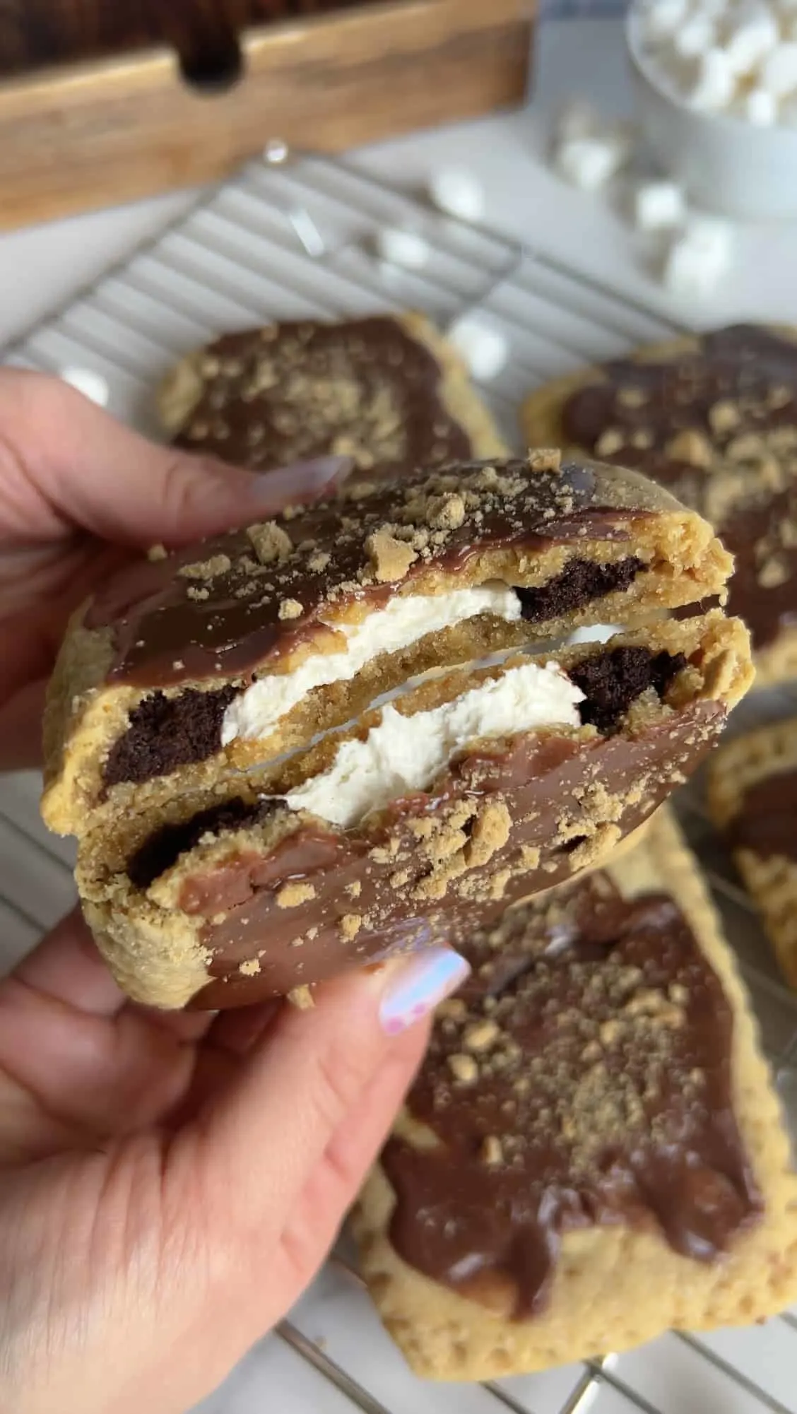 healthier-s'mores-pop-tarts