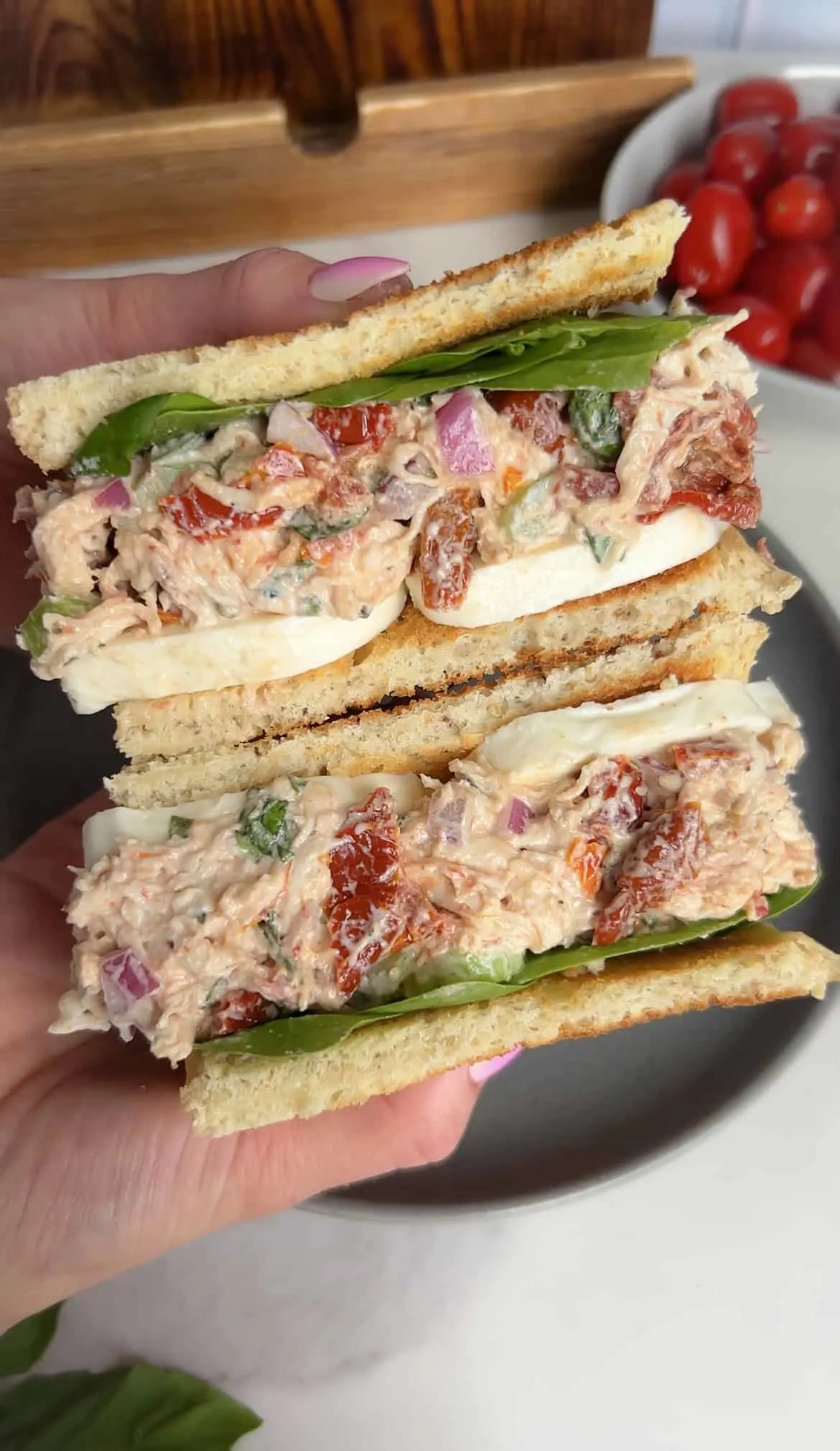 healthy-chicken-salad-with-sun-dried-tomatoes-(high-protein-meal-prep-friendly)