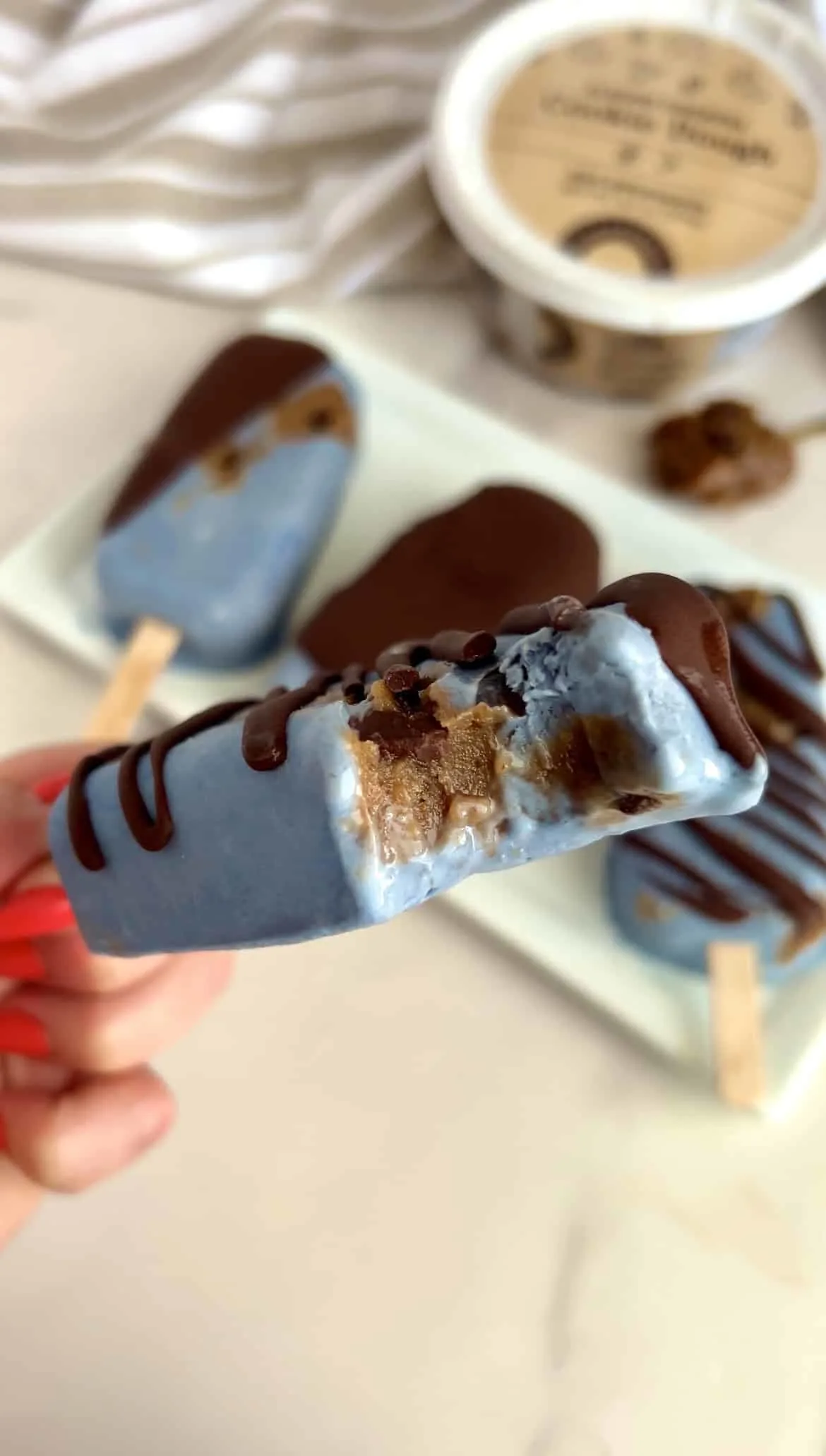 cookie-monster-nice-cream-pops