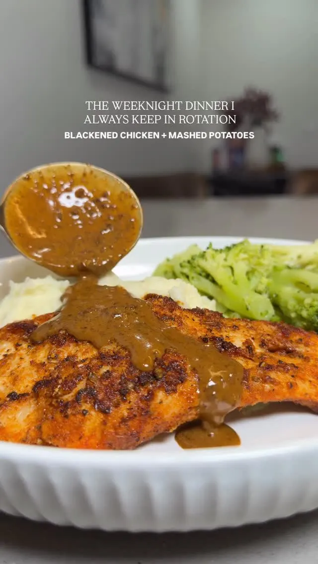 blackened-chicken-garlic-mashed-potatoes-with-cajun-cream-sauce