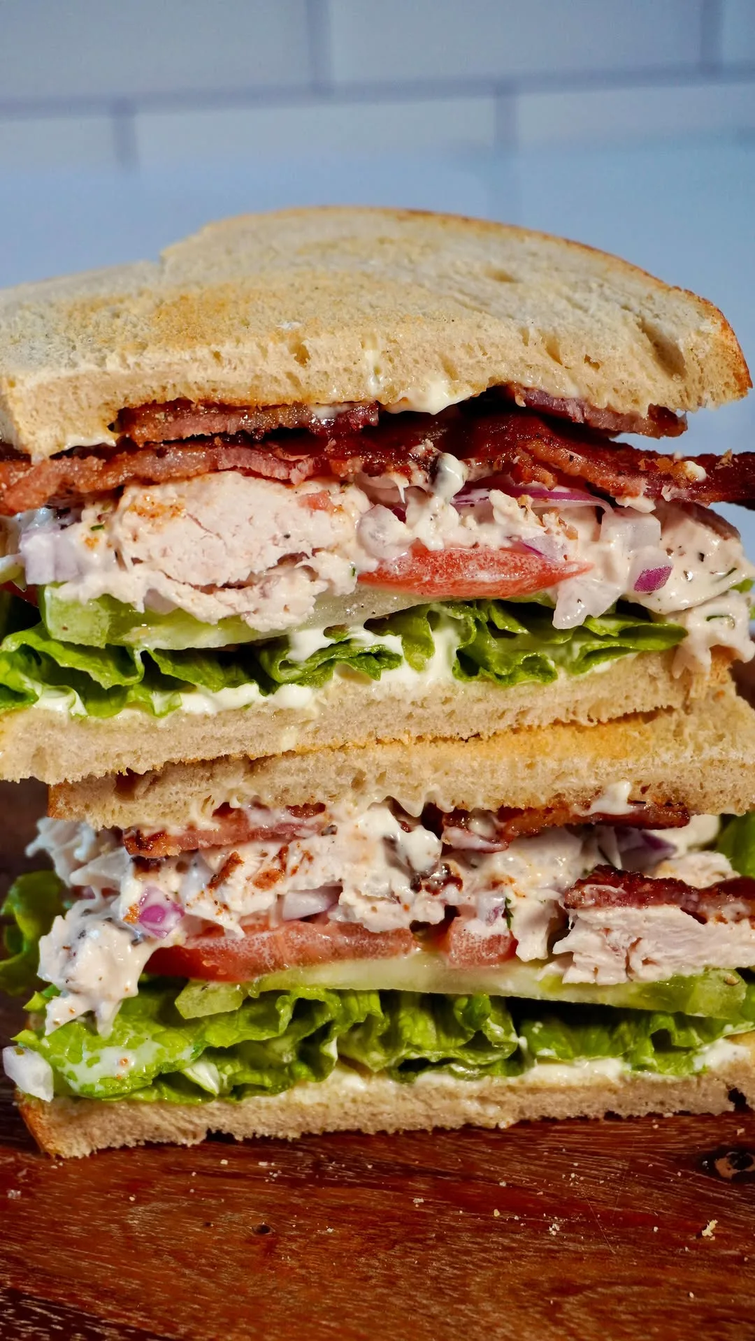 bacon-ranch-chicken-salad-blt-sandwich