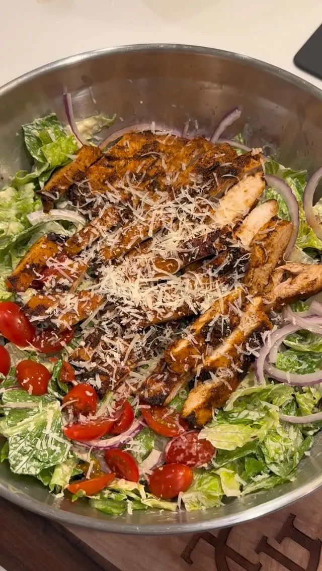 easy-grilled-chicken-caesar-salad