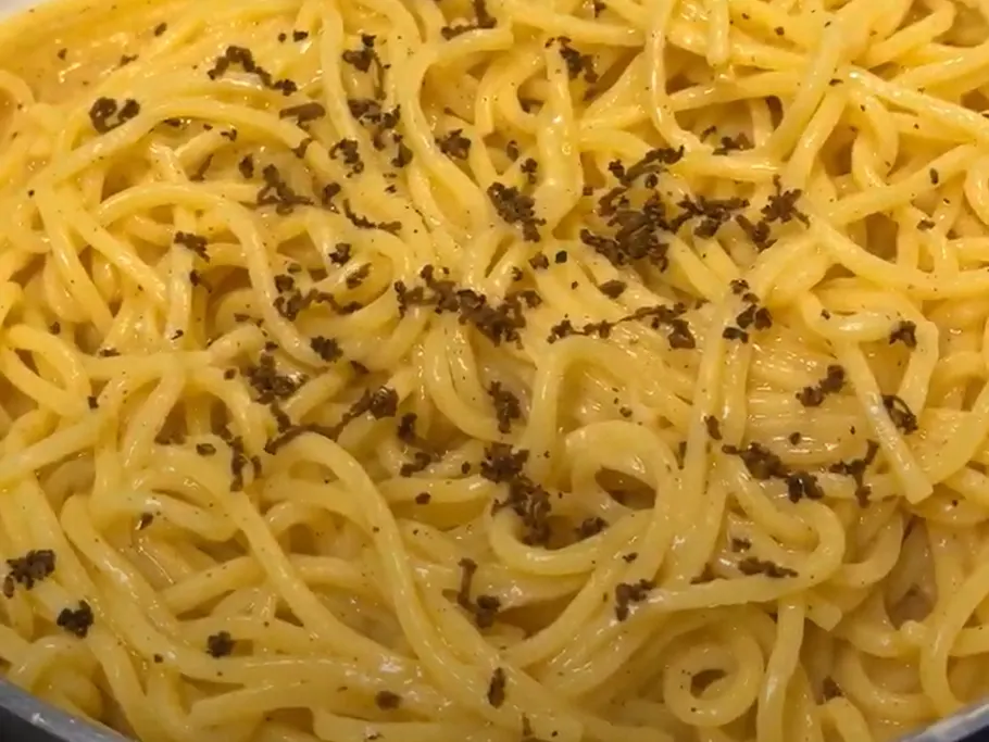 tonarelli-with-butter-parmigiano-and-black-truffle-2