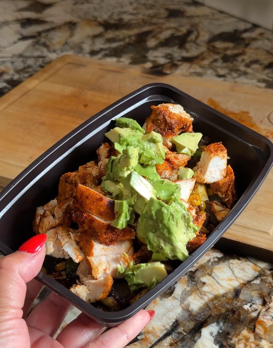 low-carb-blackened-chicken-bowl