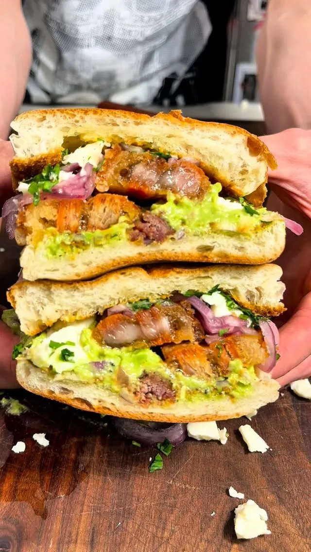 chicharron-and-guacamole-sandwich