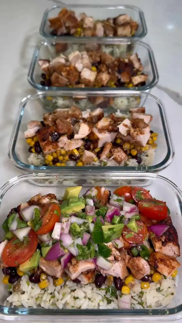 chipotle-chicken-and-rice-bowls-2