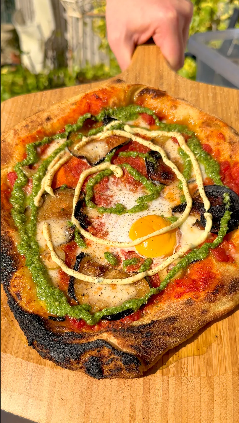 shakshuka-sabich-pizza