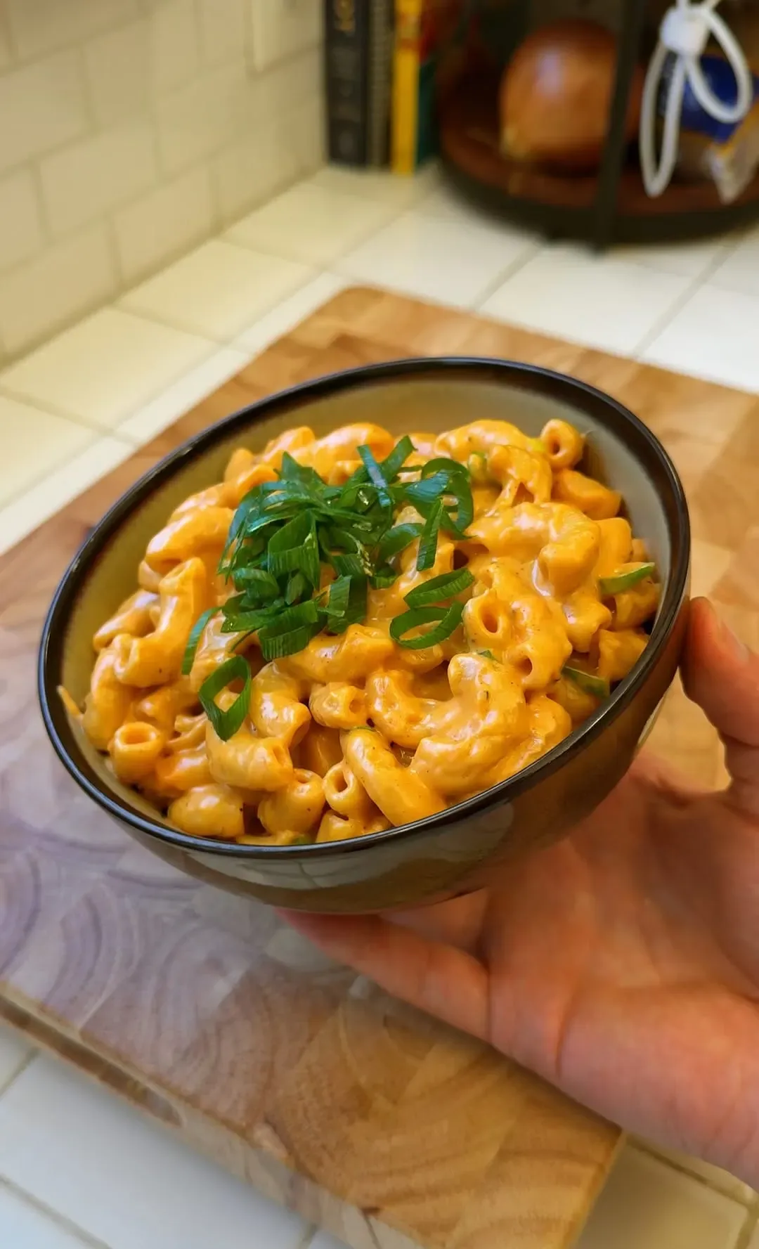 one-pot-spicy-gochujang-mac-n-cheese!