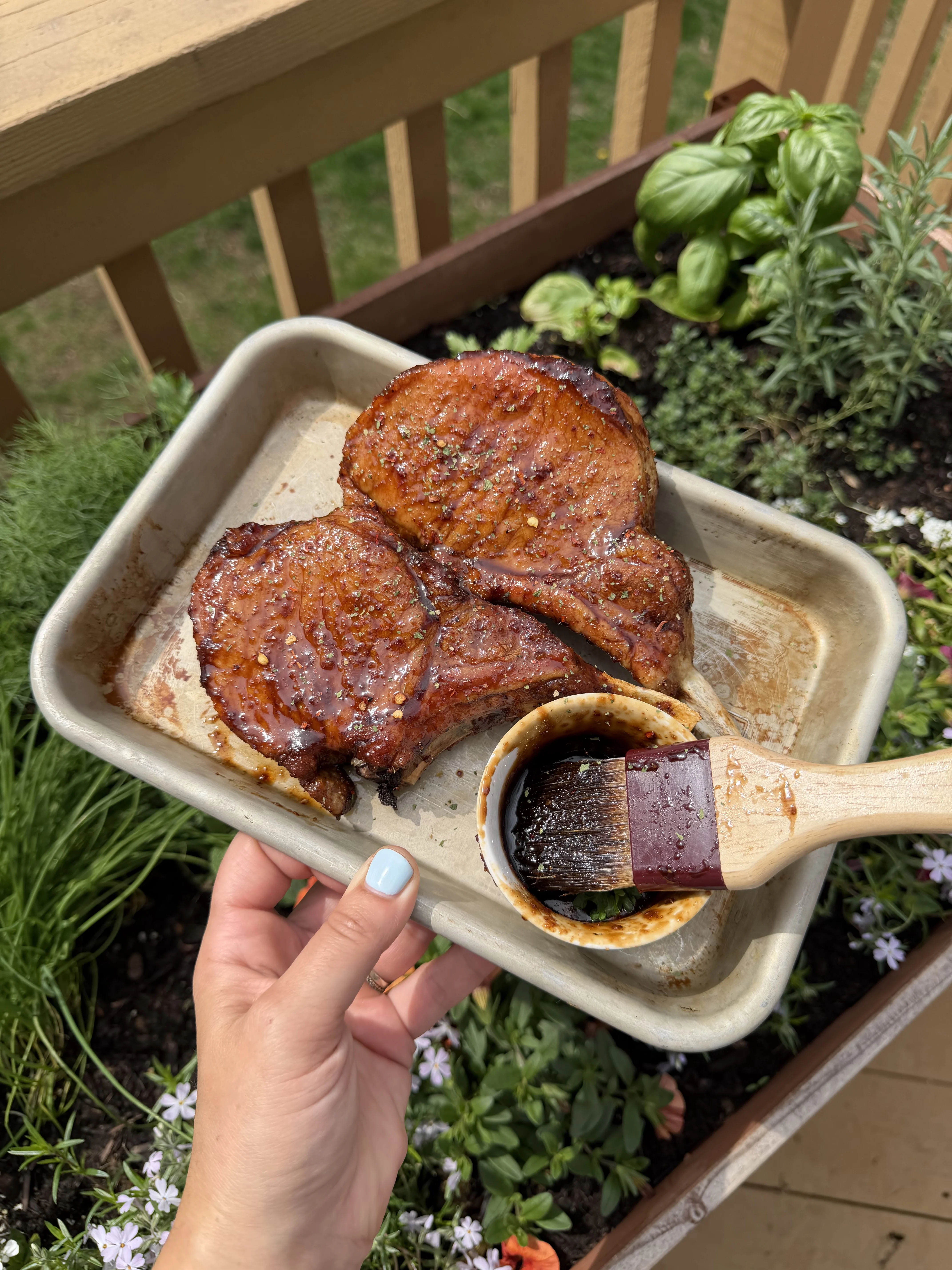 sweet-and-salty-glazed-pork-chops