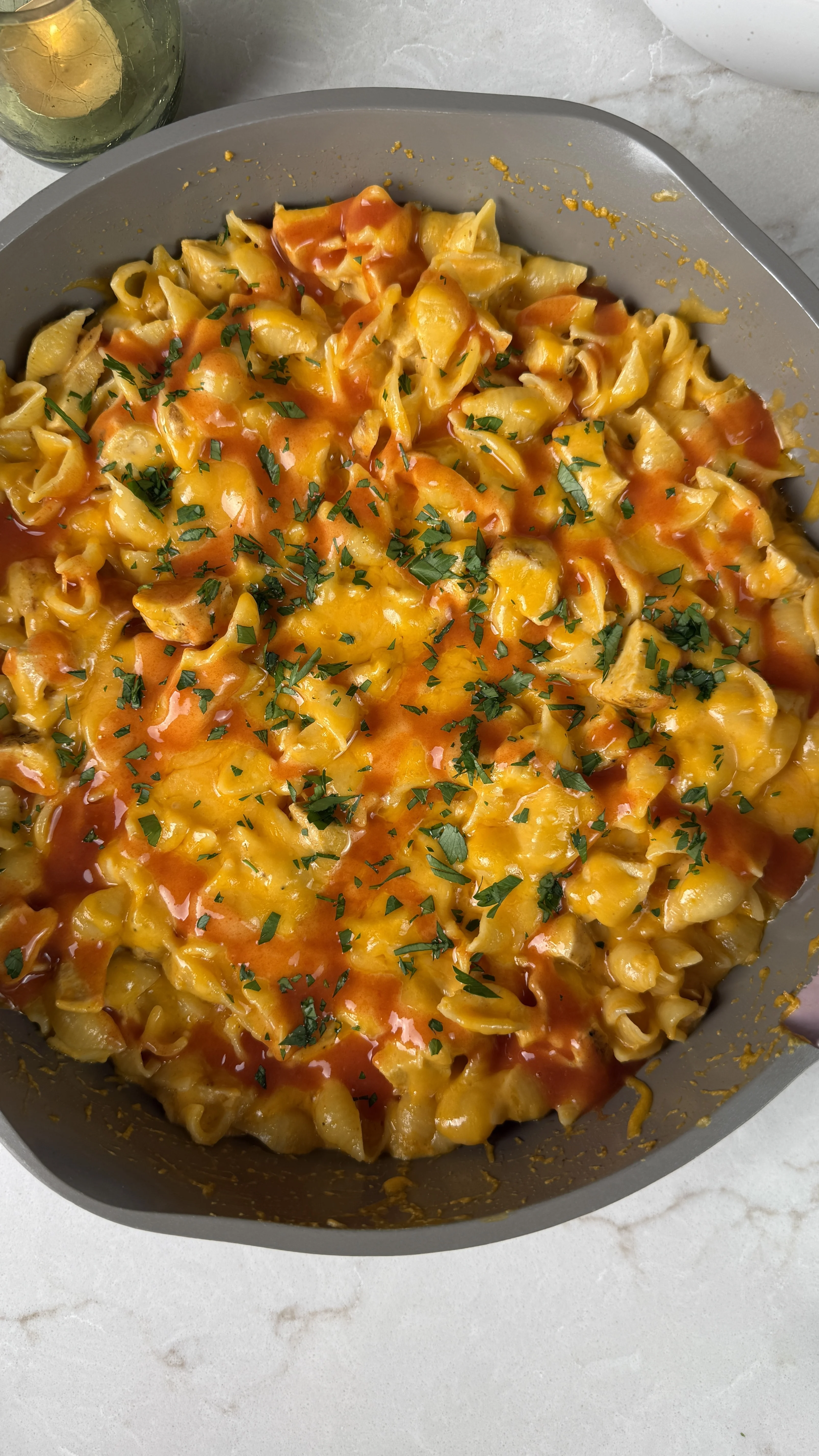 buffalo-chicken-mac-and-cheese