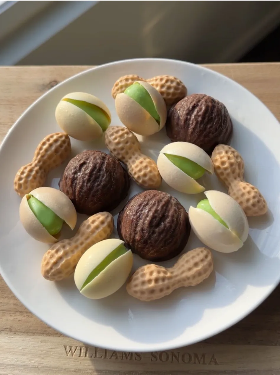 viral-nuts-shaped-ice-cream-pops-recipe