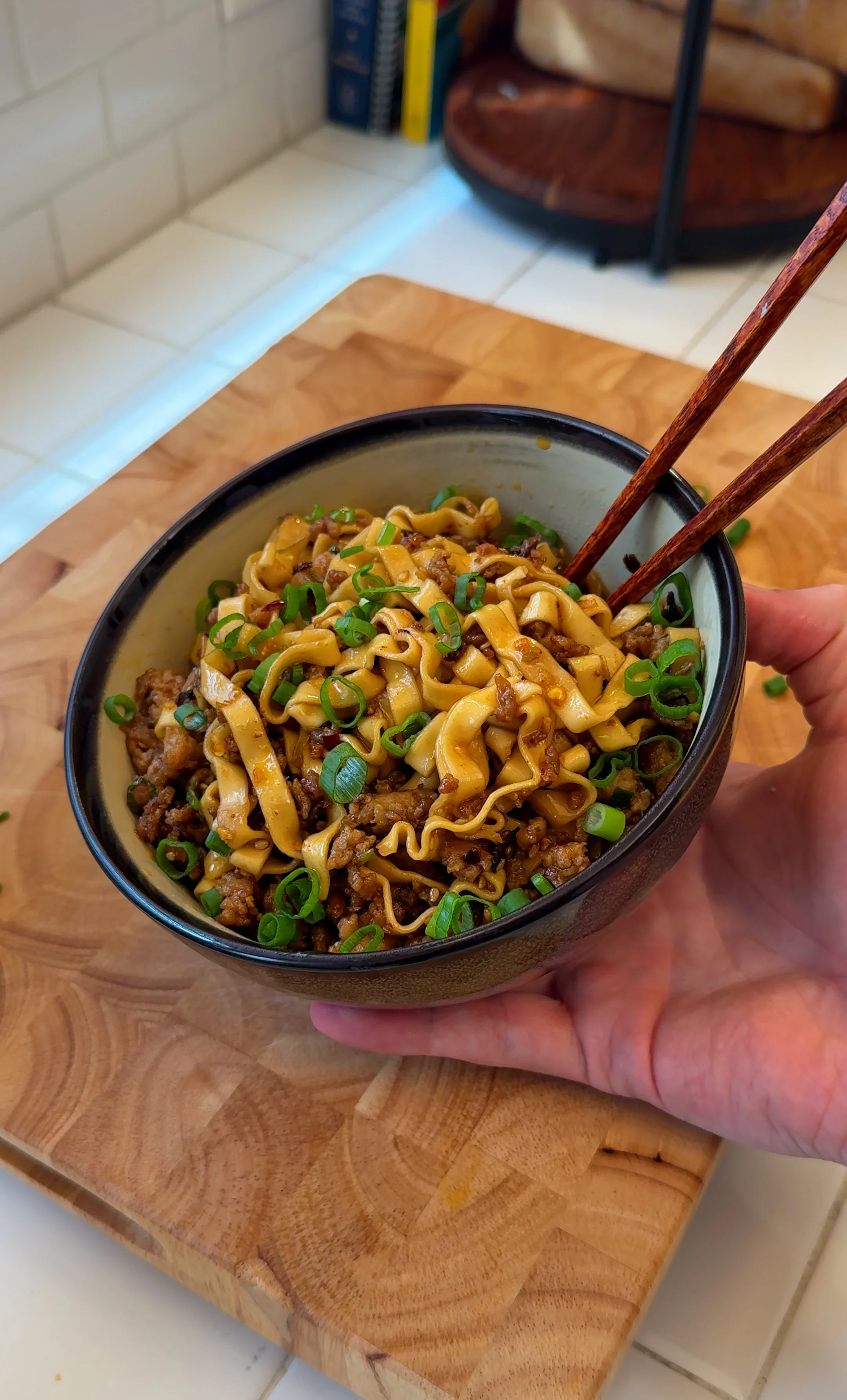 crispy-pork-chilli-garlic-noodles