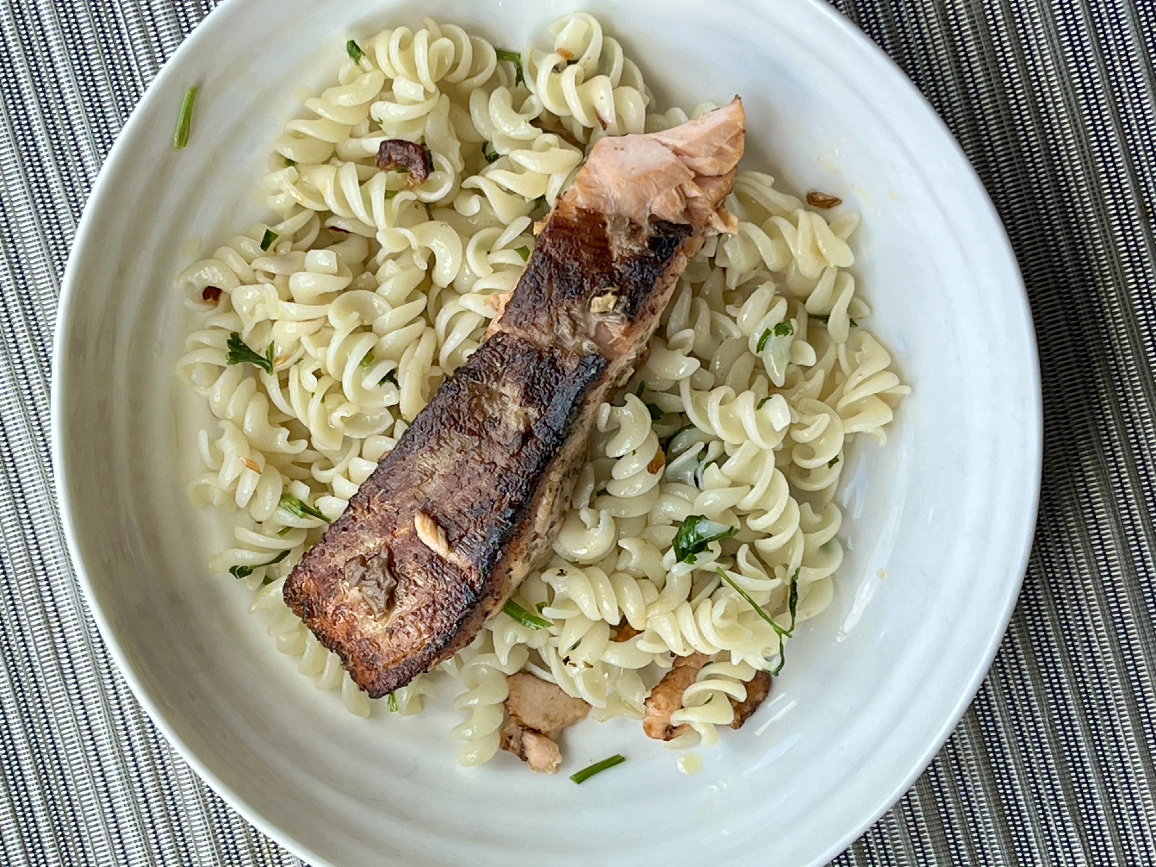 golden-garlic-salmon recipe