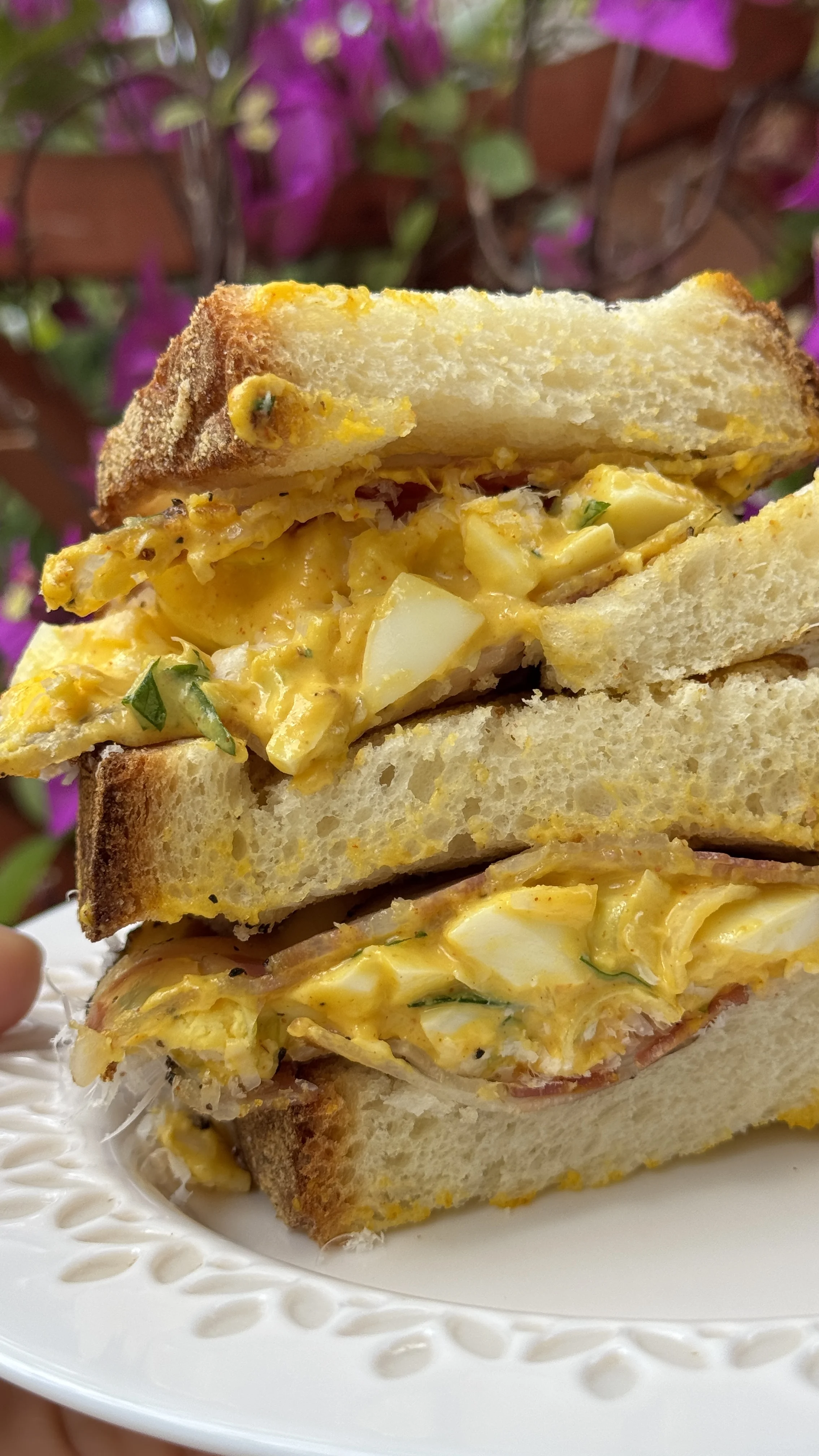 carbonara-egg-salad-sandwich