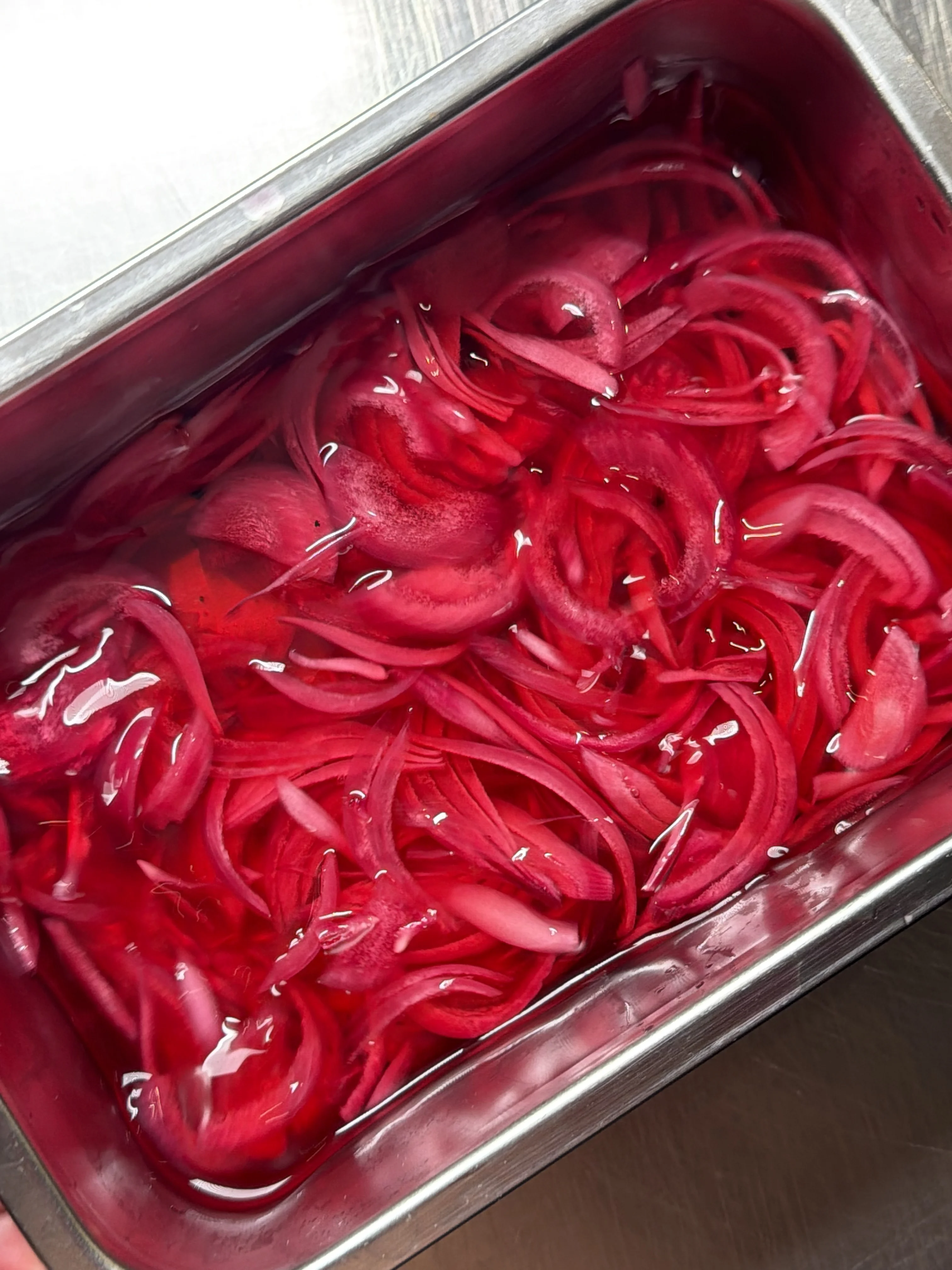pickled-red-onions