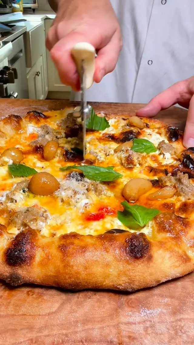 calabrian-chili-cream-base-sausage-pizza recipe