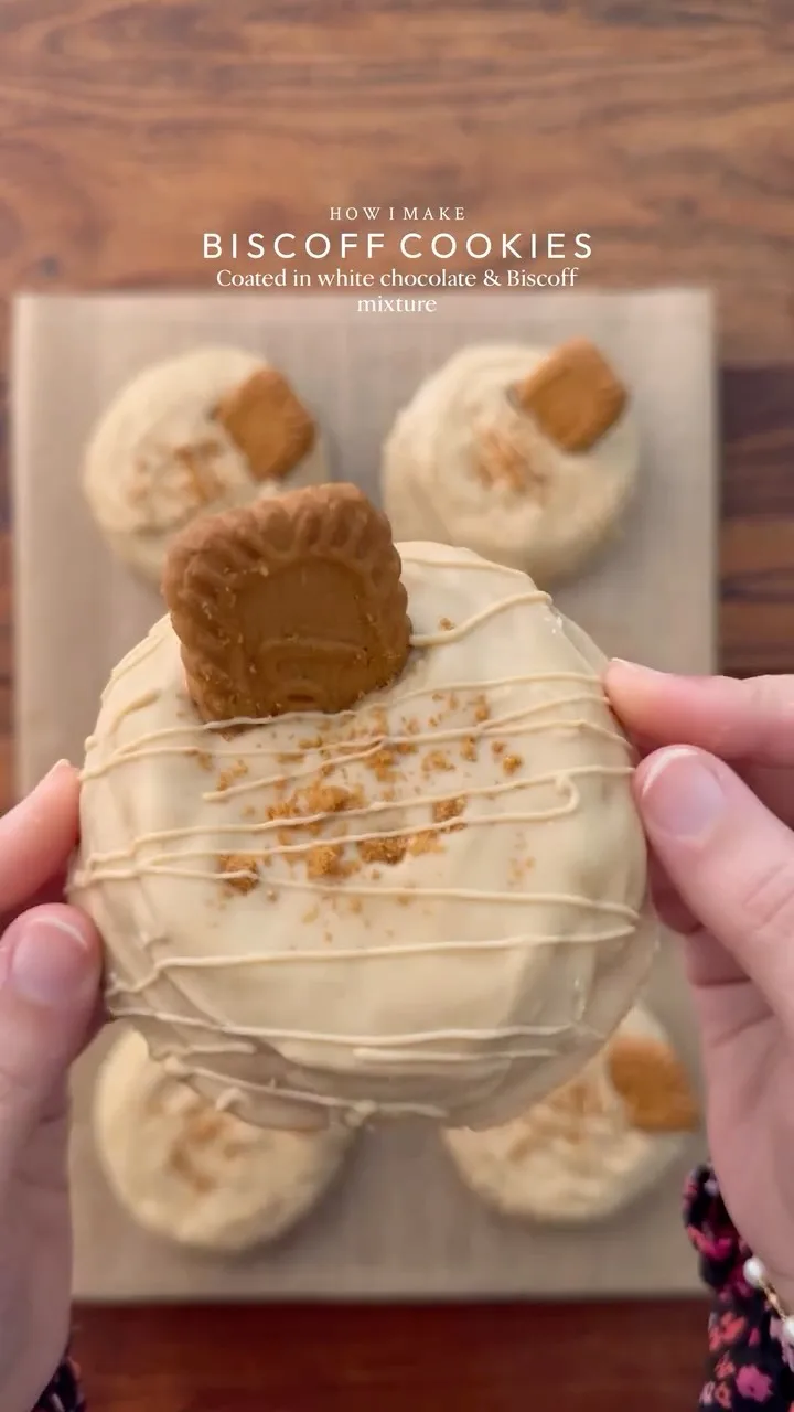 biscoff-filled-cookies-coated-in-white-chocolate-and-biscoff