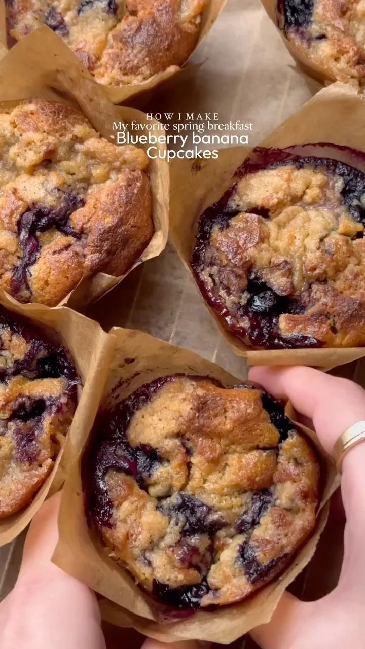 blueberry-banana-cupcakes