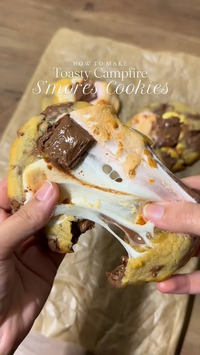 campfire-s'mores-chocolate-chip-cookies