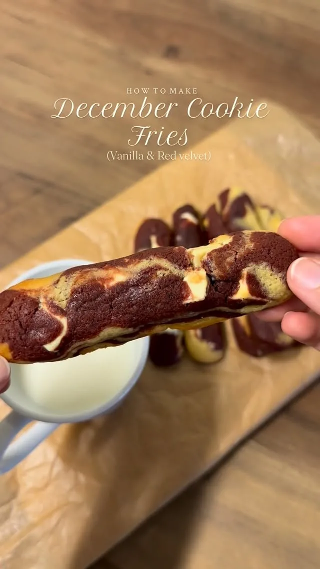 december-cookie-fries-(vanilla-and-red-velvet-with-white-chocolate-chips)