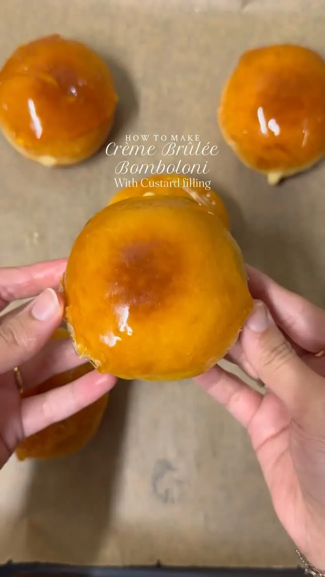 creme-brulee-bomboloni-with-custard-filling